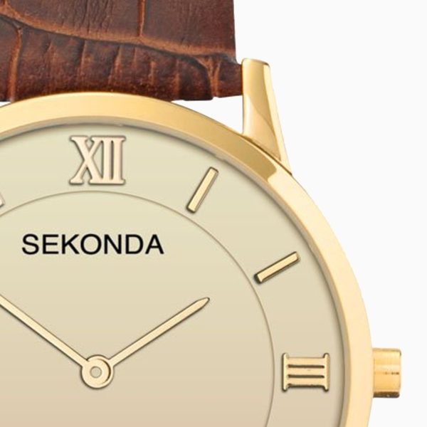 Classic Men’s Watch  –  Gold Case & Leather Strap with Champagne Dial 3