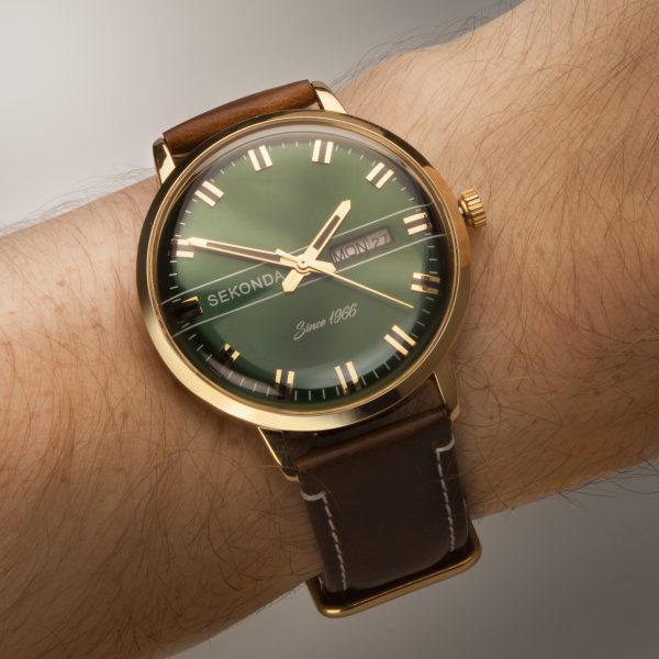 Originals Men’s Watch  –  Gold Case & Brown Leather Strap with Green Dial 6