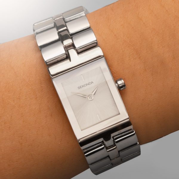 Ladies Dress Watch  –  Silver Case & Alloy Bracelet with Silver Dial 4