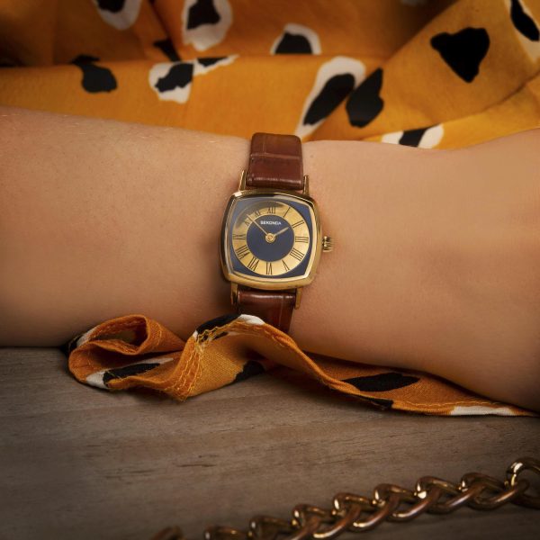 1970s Ladies Watch  –  Gold Case & Brown Leather Strap with Blue Dial 3