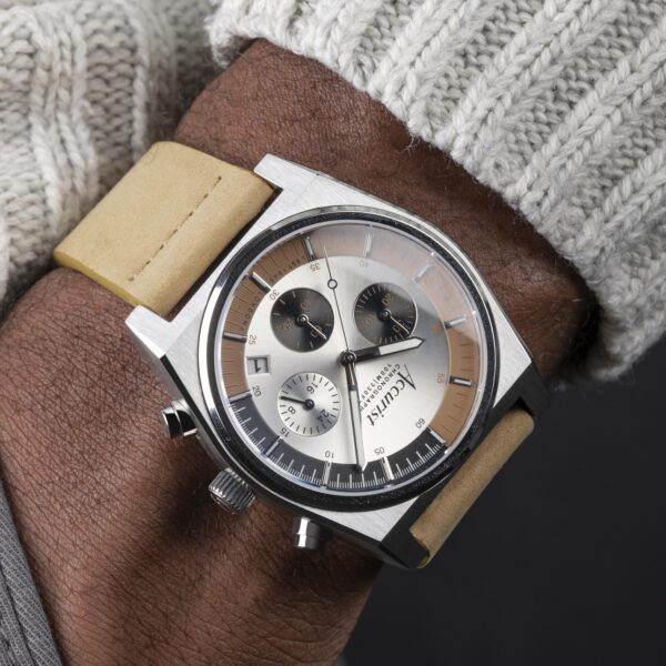 Accurist Origin Men’s Chronograph Watch – Silver Case & Tan Leather Strap with Silver Dial 4
