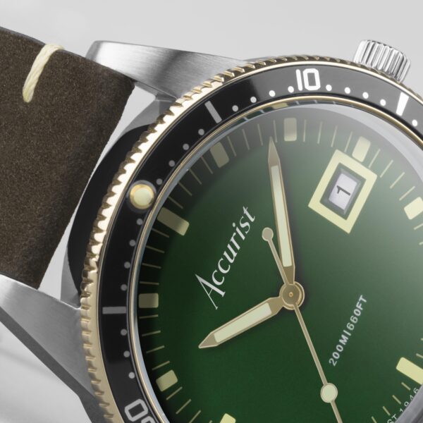 Accurist Dive Men’s Watch – Two Tone Case & Brown Leather Strap with Samphire Green Dial 10