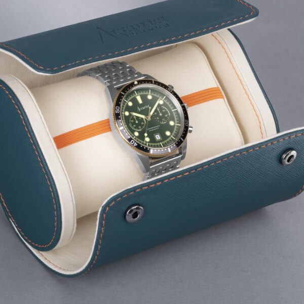 Accurist Dive Men’s Chronograph Watch – Two Tone Case & Stainless Steel Bracelet with Samphire Green Dial 8