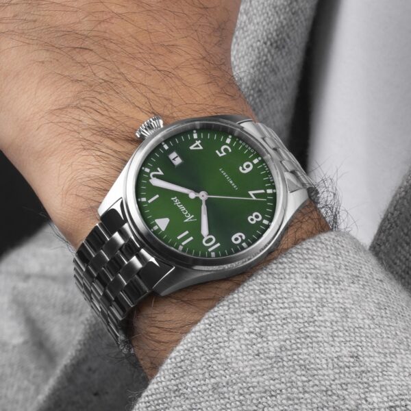 Accurist Aviation Men’s Watch – Silver Case & Stainless Steel Bracelet with Forest Green Dial 5