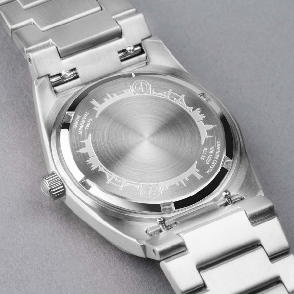 Accurist Origin Men’s Watch – Silver Case & Stainless Steel Bracelet with White Dial 4