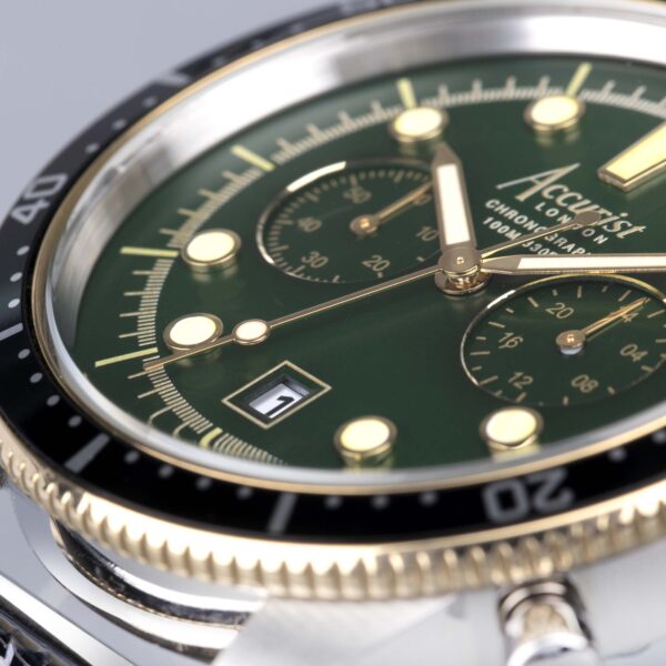 Accurist Dive Men’s Chronograph Watch Gift Set – Brown Leather Strap – Black Rubber Strap 3